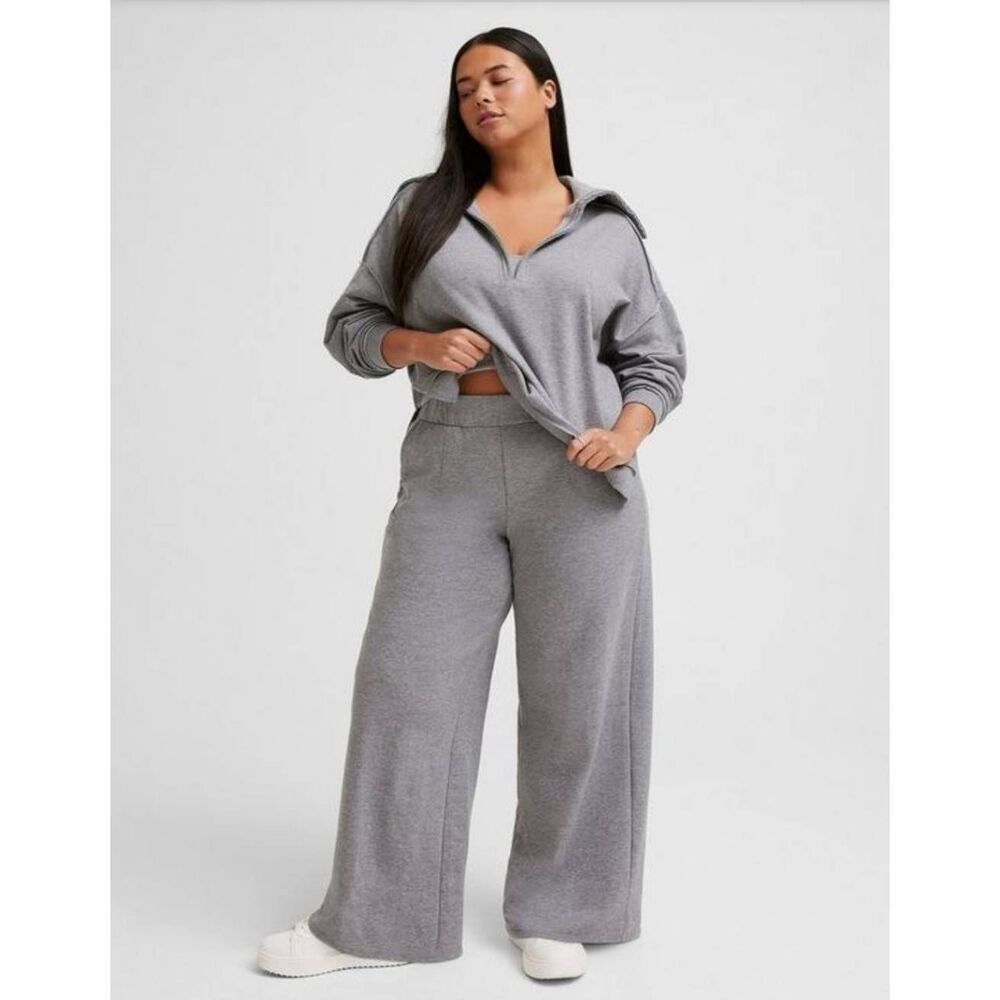 Torrid Sweatpants 2XL Plus Wide Leg Fleece Gray Loungewear Activewear
